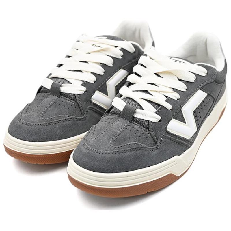 Vans Upland Low Top Skate Shoes Unisex Dark Grey VN000D25PWT