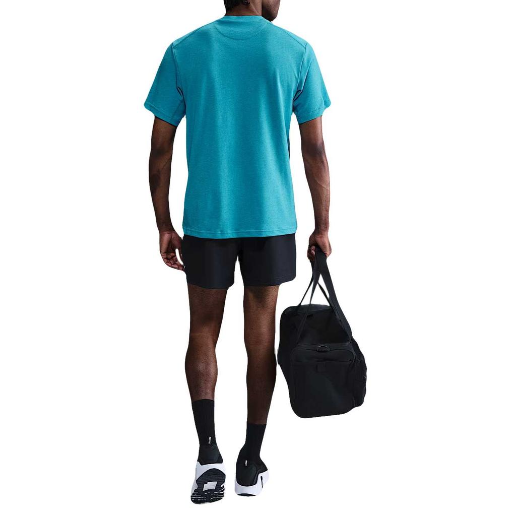 Nike Primary Men's Dri-FIT Short-Sleeve Versatile Top DV9831-345