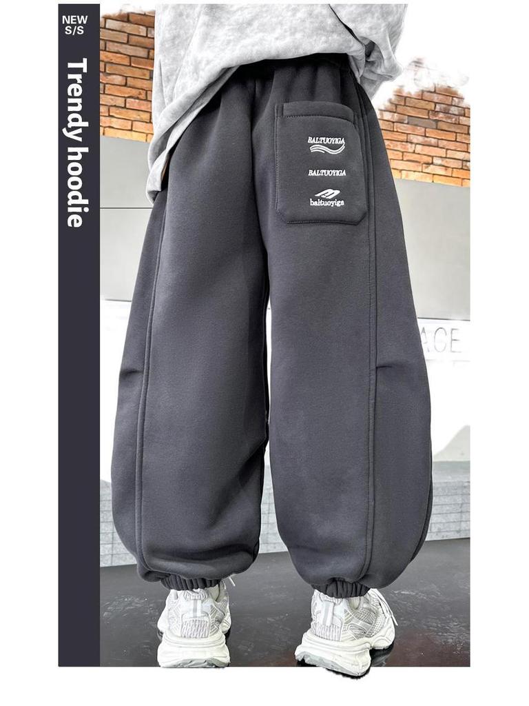 Pantalon de survêtement en velours tendance à jambes larges pour garçons: Style de rue Automne/Hiver 2025 pour les grands enfants