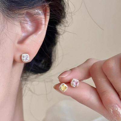 Sterling Zilveren Flitsende Vierkante Diamanten Oorbellen voor Dames, Gepiercete Oren, High-End Luxe, Nieuwe Zomerstijlen