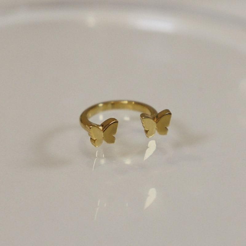 M.atur Like Butterfly Ring 02