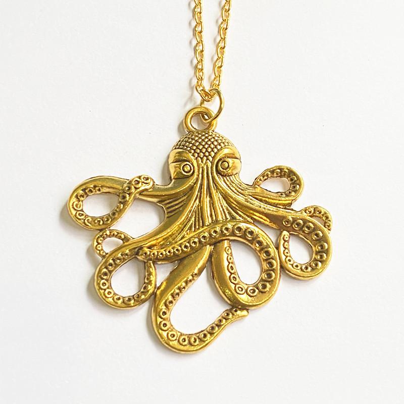 Vintage Octopus Pendant Necklace With Alloy Cross Chain For Women And Men