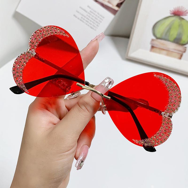No Ip Womens Heart Shape Handmade Sunglasses With Uv400 Protection For Parties And Stage Shows