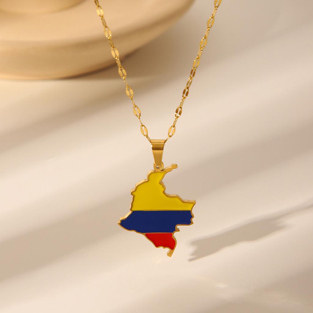 Hot Selling Creative World Maps Venezuela Dominican Paraguay National Flags Stainless Steel Jewelry Necklace Pendant