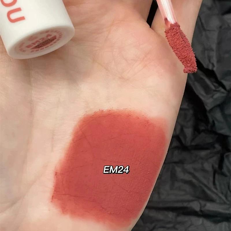 into You Em08 Matte Dry Lip Mud