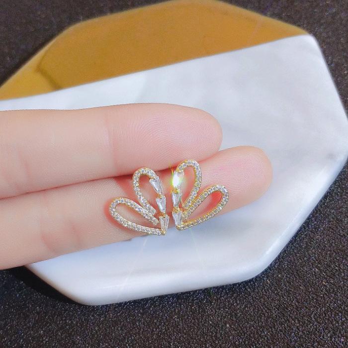 Love Stud Earrings Trendy Cold Wind Earrings Imitation Zircon Earclips Women'S Earrings Without Earrings