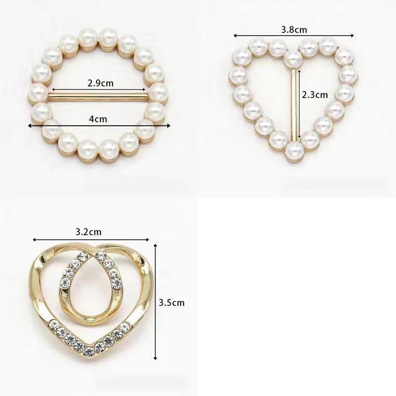 

Многофункциональная пряжка-узел для укорачивания и завязывания летних футболок. 3 sets of different styles золотой