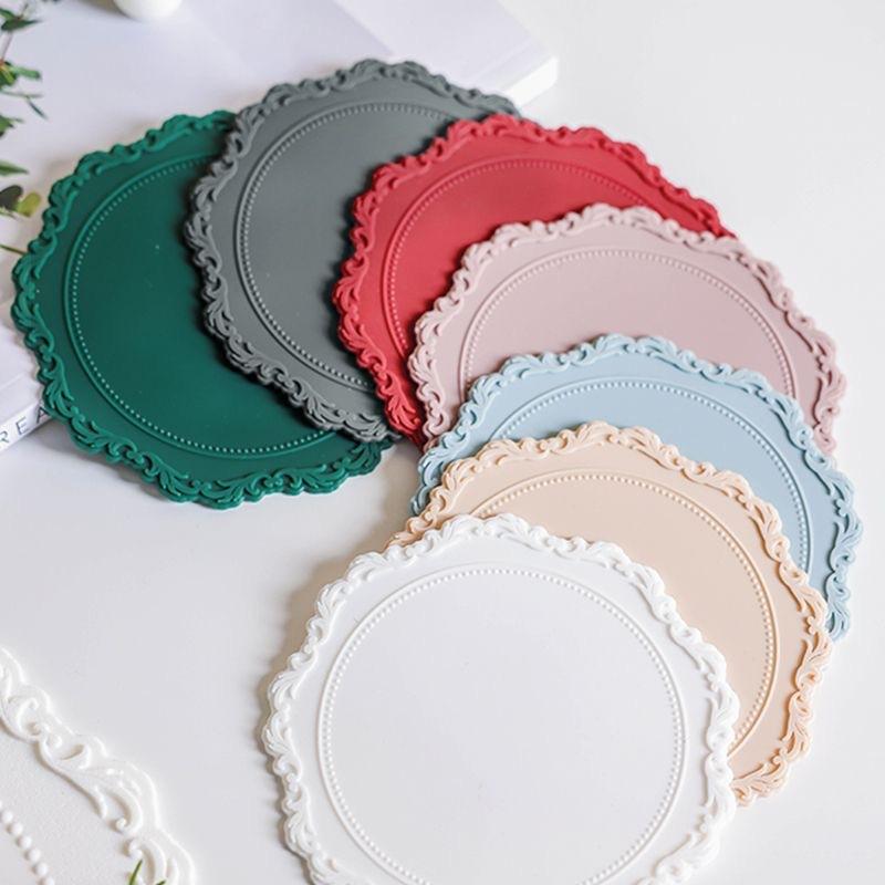 Spitze Silikon Platzset Isoliert Geprägt Schüsseln Tassen und Untertassen Verbrühschutzmatte Hochtemperaturbeständig Europäisch Retro