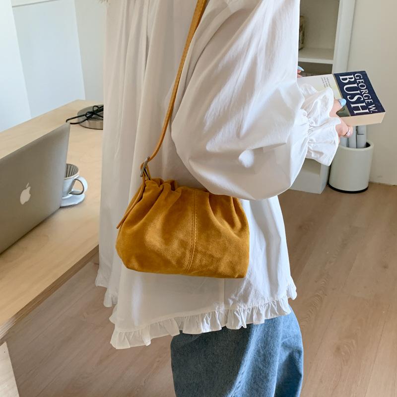 Women Crossbody Bag Adjustable Strap Women Suede PU Leather Shoulder Handbags Bucket Bags for Travel Work Autumn and Winter