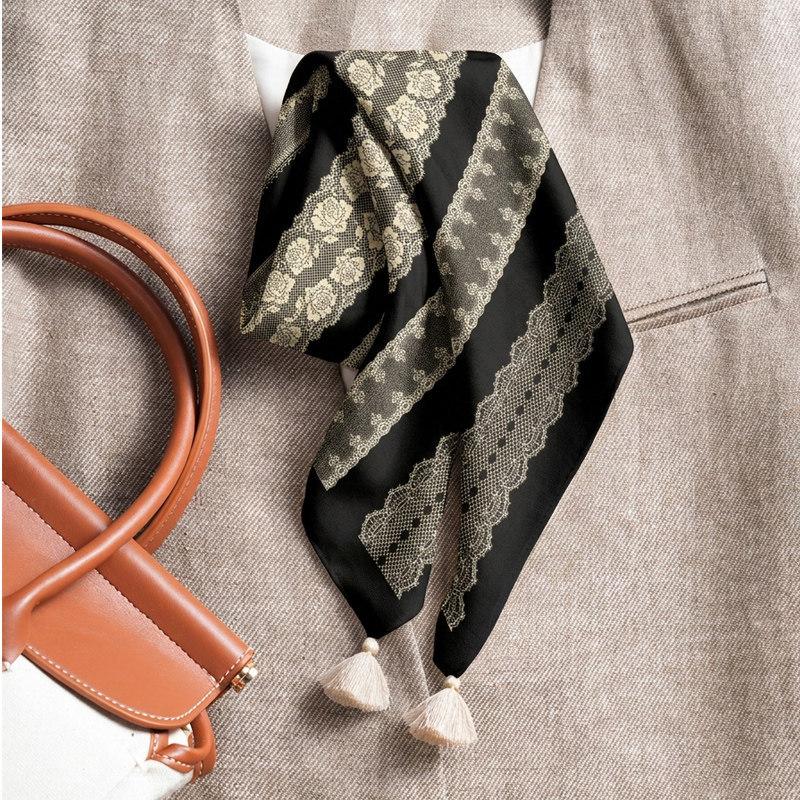 Retro literary and artistic lace cotton and linen small square scarf silk scarf women's spring, autumn and winter small scarf spring and autumn velvet