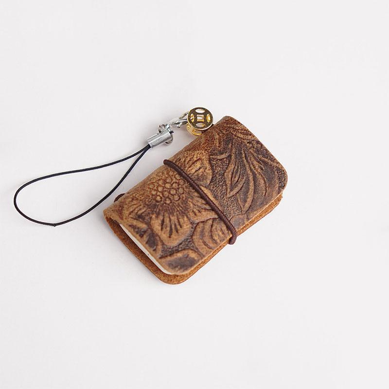 Cute 32 Sheets Mini Notebook Sketchbook Handbook Ultra-Small Pocketbook Tiny Loose-Leaf Notepad Daily Planner