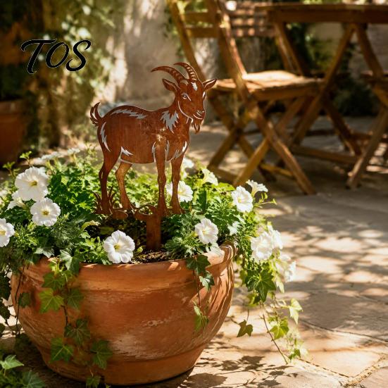 Decorative Flower Bed Inserts Rusty Animal Garden Stakes, Metal Hen/Chicken/Goat/Deer Yard Art Silhouette Decor for Hollow Carved Figures Lawn