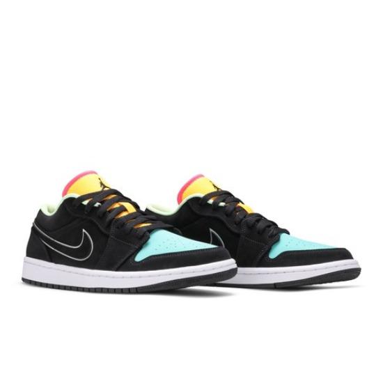 

Air Jordan 1 Low SE Aurora Green CK3022-013 EU 42.5 зелёный/чёрный
