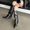 2025 Autumn Pointed Warehouse Tube Boots High Buttons, Thick High Heels Versatile Small Fashion Martin Short Women's Boots