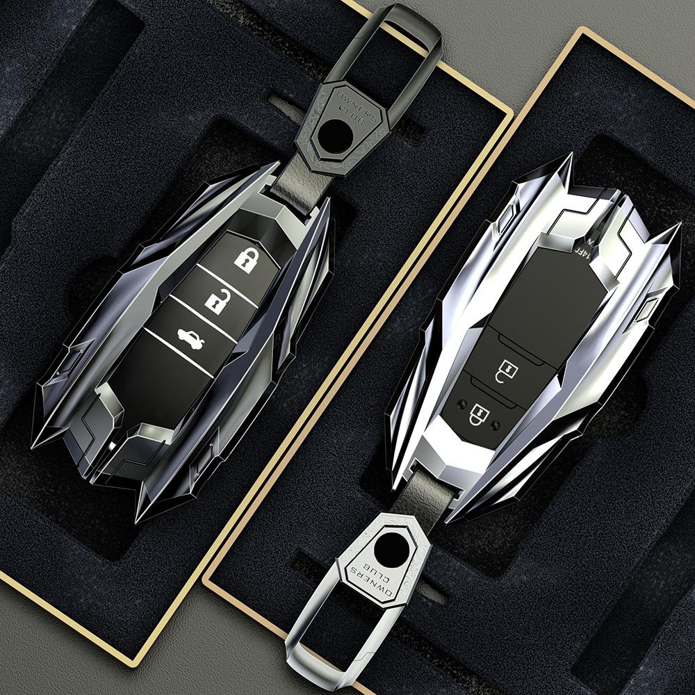 Alloy Car Key Case Cover Shell For Toyota Land Cruiser 200 300 Prado Crown TLK 200 Yaris Cross Hilux Innova Fortuner Camry 55