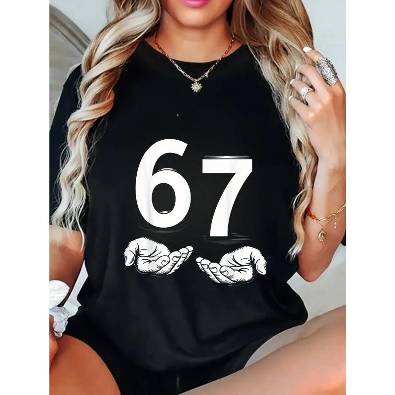 Übergroßes T-Shirt Schwarz Nummer 67 mit Hände-Print Freizeitkleidung für Damen Streetwear-Mode Sommer-Outfit