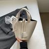 Ms. Bao's New Handbag Large-capacity Versatile Commuter Bag