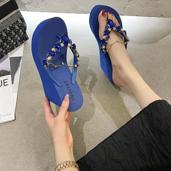 Fashion Shoes Woman 2025 House Slippers Platform Shale Female Beach Heeled Mules Rubber Flip Flops Sabot Summer High Flat Hawaiian Soft