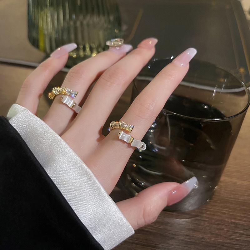 Adjustable Women's Ring Temperament Tide Ring Design Fashion Personality Commuter Style Index Finger Ring Wedding Party Jewelry Elegant Accessories