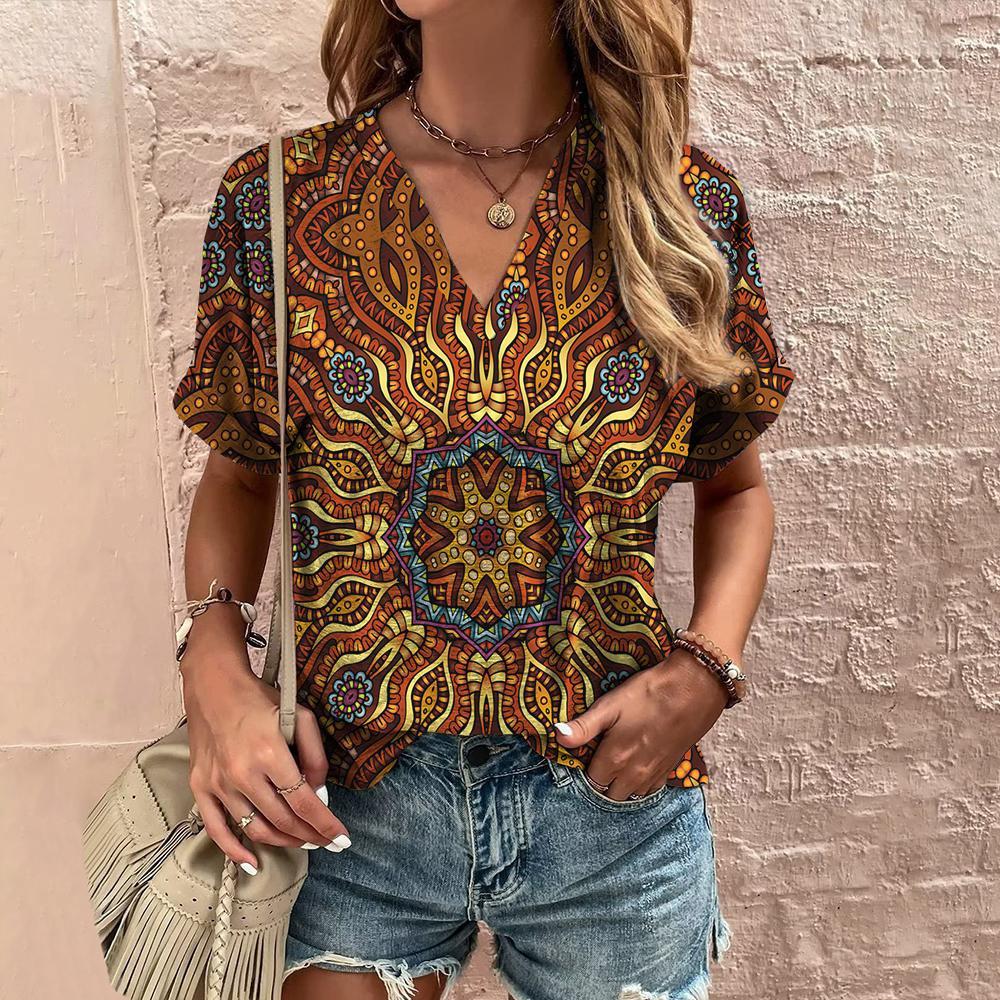 Summer Retro Women's T-Shirt Ethnic Print Short Sleeve Fashion V-Neck Tee Shirt Casual Harajuku T Shirt For Ladies Streetwear