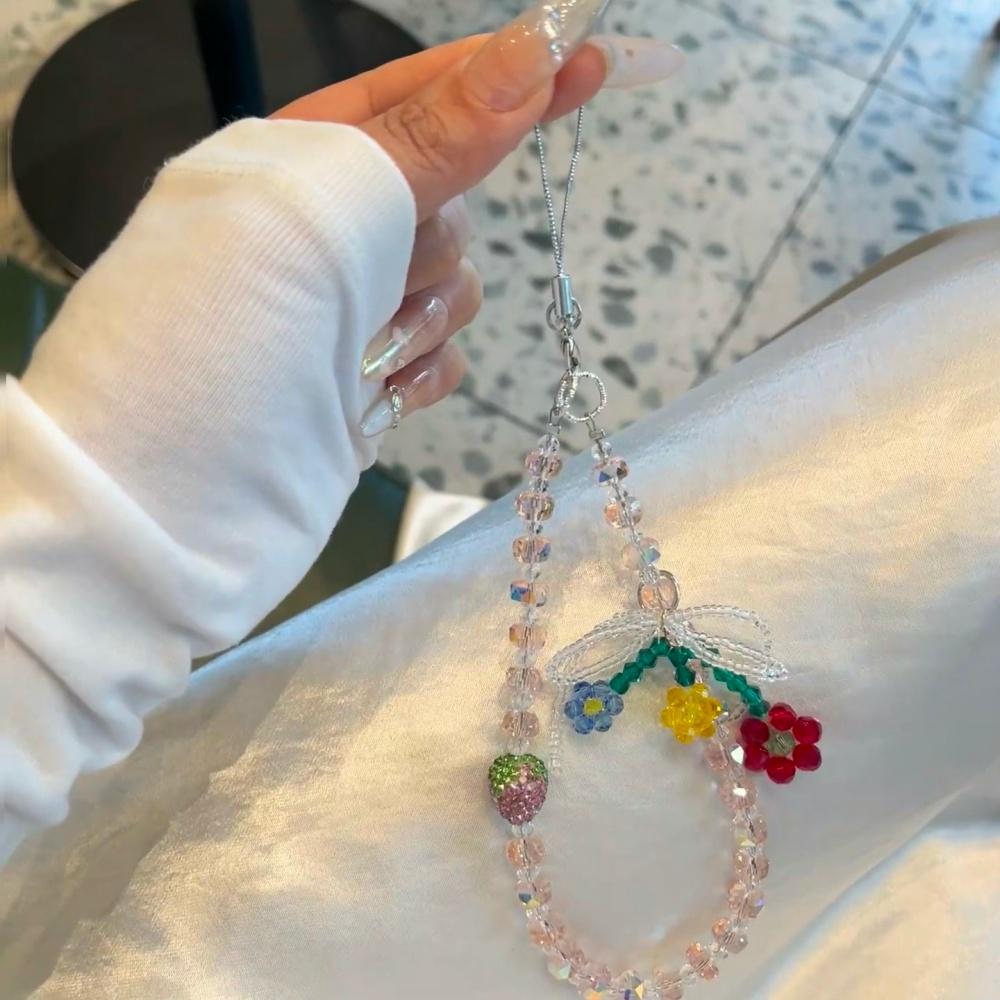 Crystal Flower Chain Luxury Beaded Portable Chain Wrist Short Lanyard Mobile Phone Case Car Keychain Bag Pendant