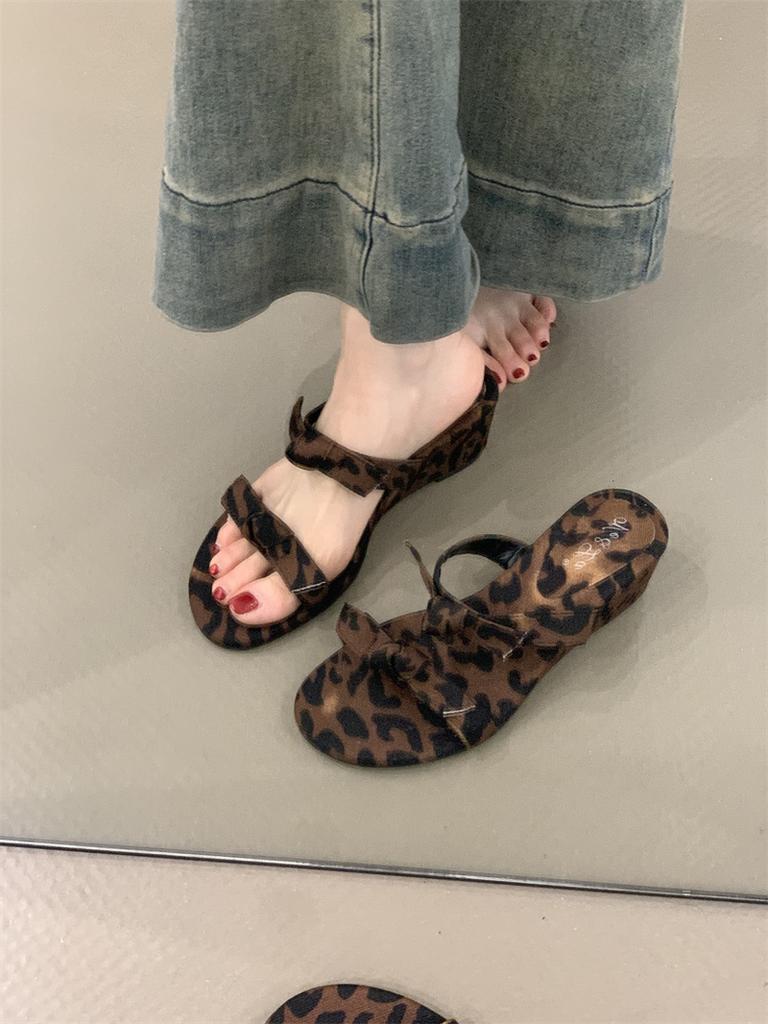 Slope heel gentle evening breeze flip-flops summer 2025 French temperament elegant bow purple with skirt sandals