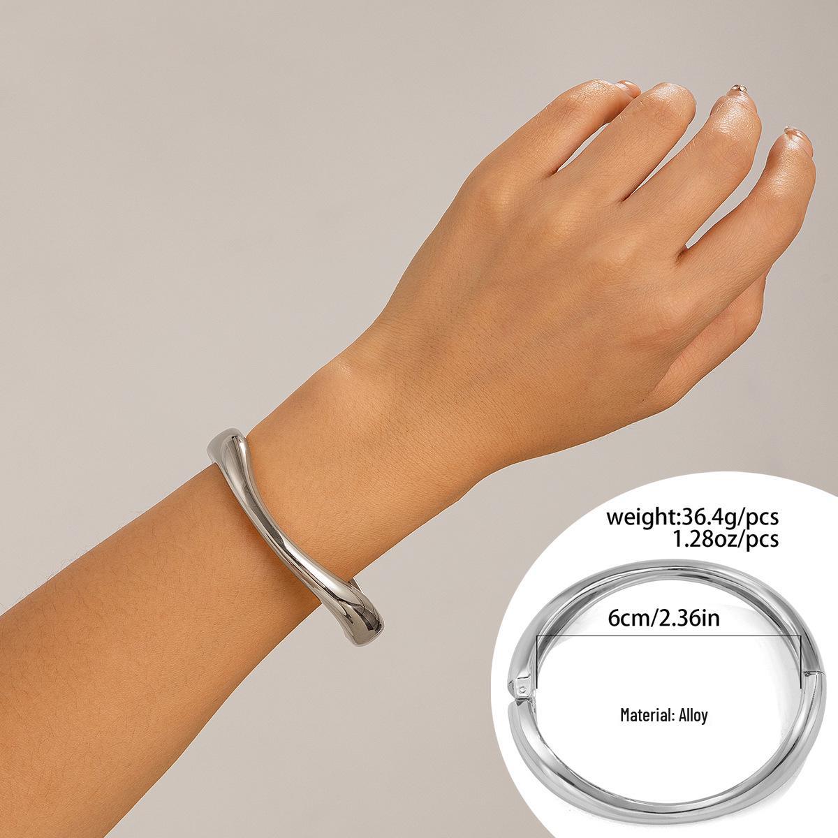 

Европейско-американский большой металлический зеркальный браслет-манжета с открытым концом в виде капли воды - Ювелирные изделия в холодном стиле