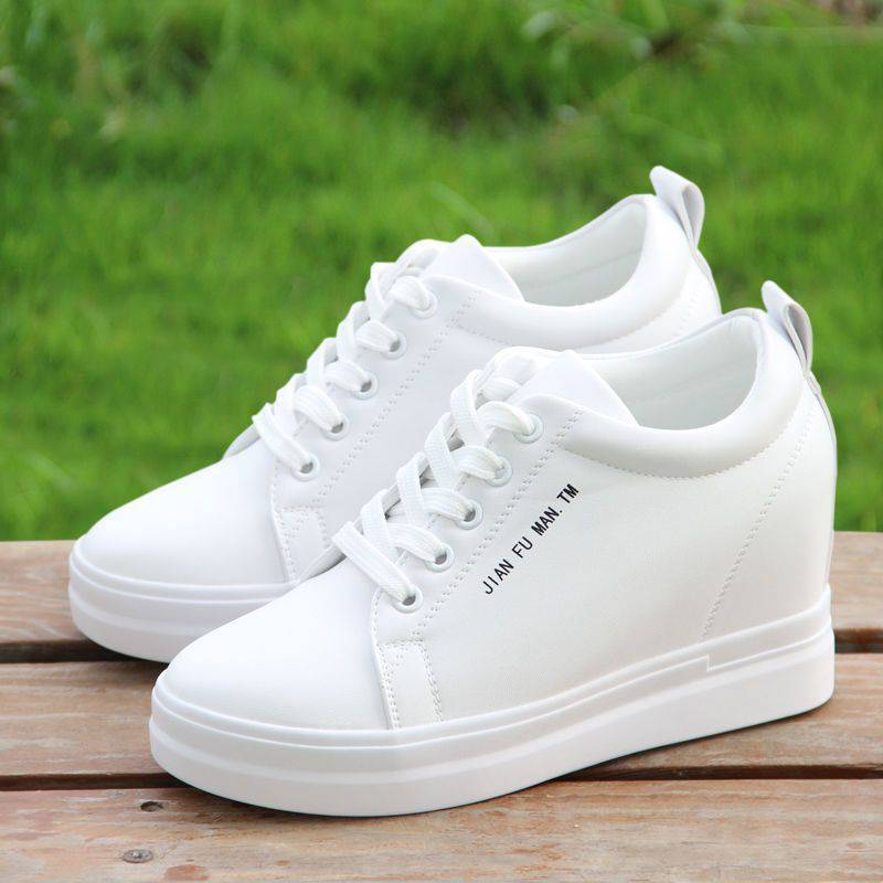 

Breathable inner height increase little white shoes 2025 new white platform spring and summer versatile women s travel shoes casual sports shoes 34