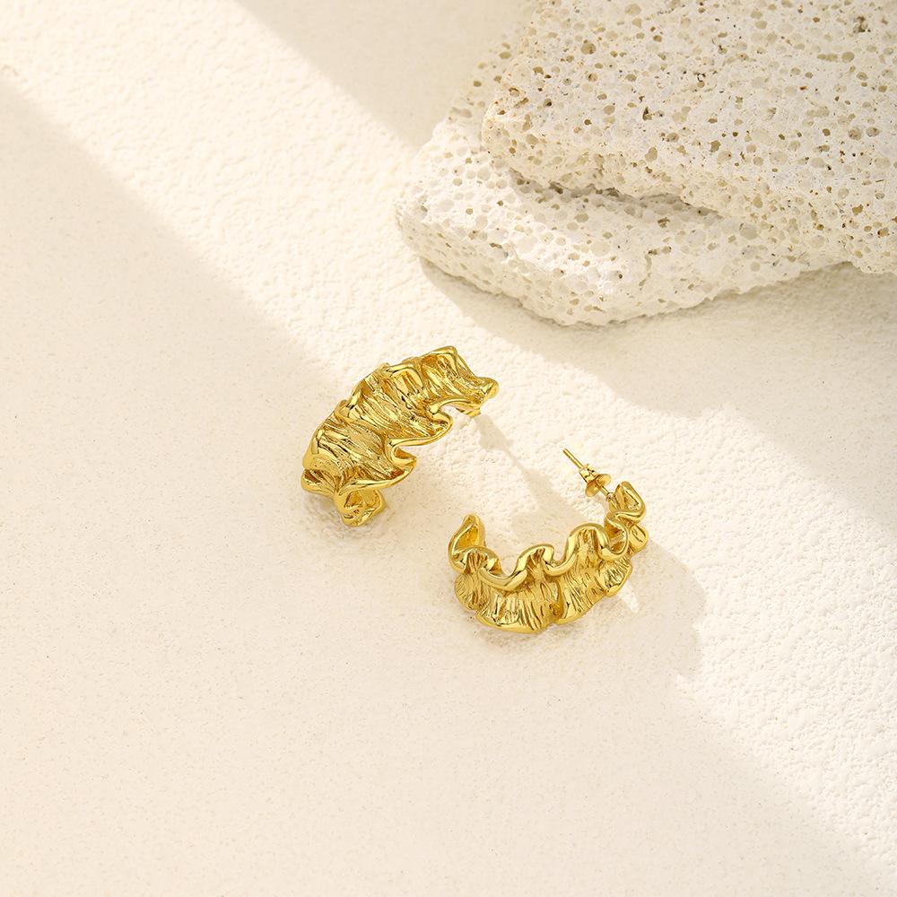 Metal Wind Light Luxury Earrings Trendy Retro Temperament Stainless Steel Geometric Stud Earrings Women'S Exaggerated Niche Earrings