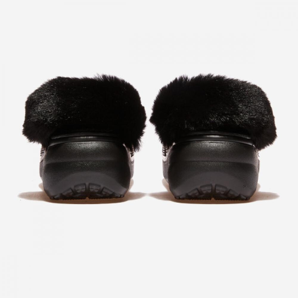 Crocs Classic Platform Fuzz Lined Clog