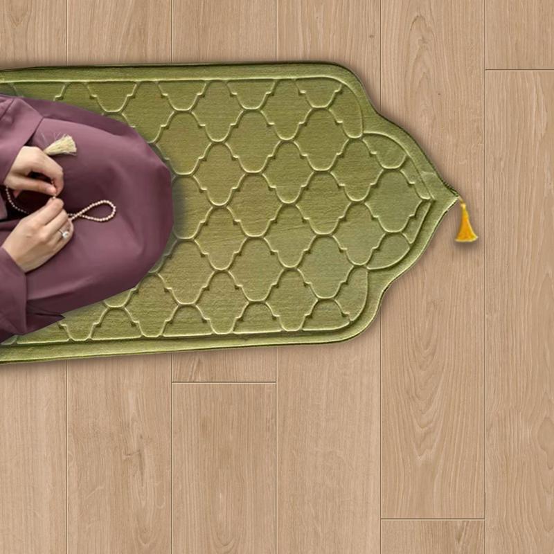 Soft Worship Kneel Travel Prayer Rug Non-slip Prayer Mat Flannel Carpet for Muslim Ramadan Embossing Floor Carpets Portable