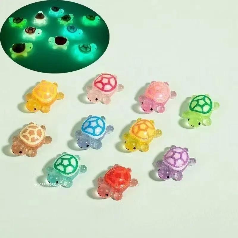 Mixed Mini Glowing Turtle Resin Miniature 3D Cartoon Dopamine Colored Resin Art Decorations DIY Phone Case Desktop Crafts