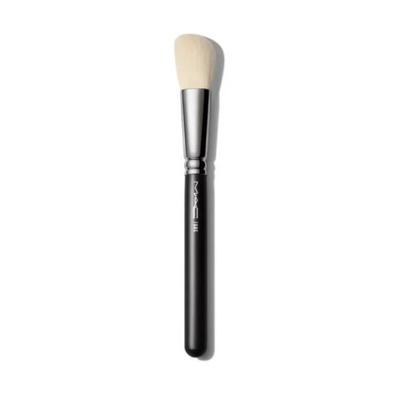 M·A·C 168 Large Angled Contour Brush Black (1 Piece)