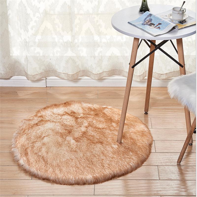 Round Plush Imitation Wool Rug - Versatile Mat for Windows, Bedside, Living Rooms, and Bedrooms