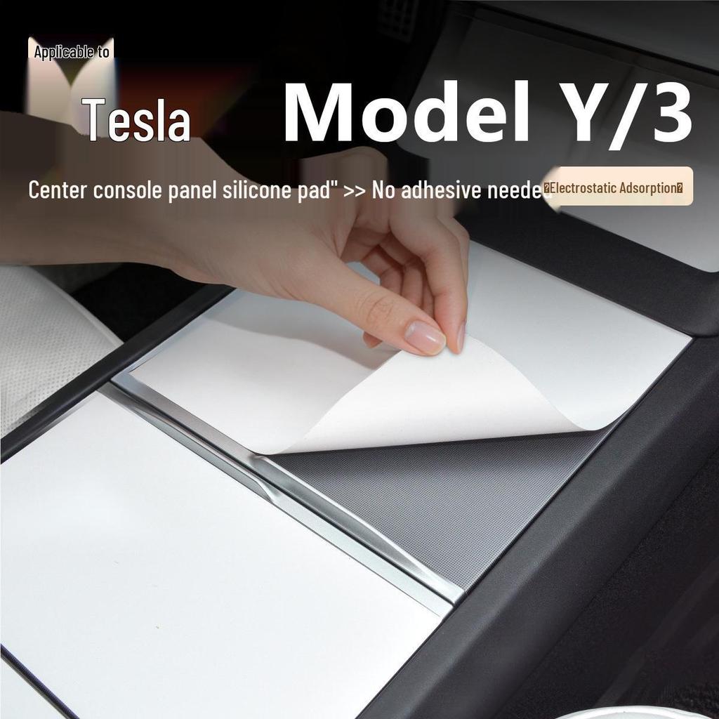 Residue-Free Reusable Silicone Mat for Tesla Model 3/Y/YL Console
