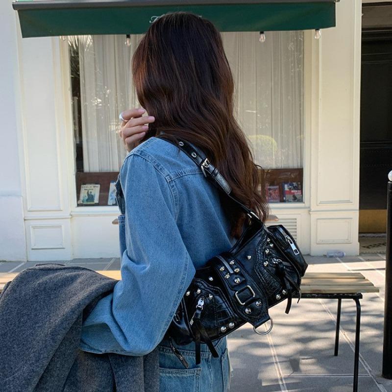 Sweet Cool Spice Girl Underarm Bag Niche Design Sense Versatile Heavy Industry Locomotive Bag Retro Commuter Shoulder Crossbody Bag Female