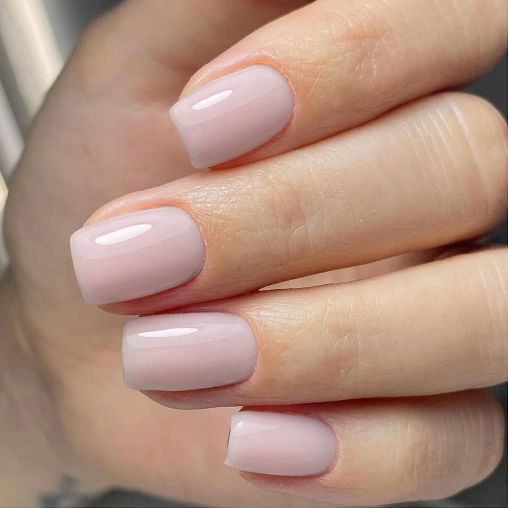 Lösnaglar Nude Falska Naglar Squoval Lim på Naglar Glansiga Akrylnaglar Full Täckning Självhäftande Naglar för Kvinnor