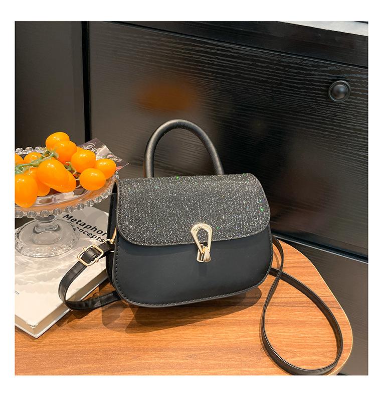 New Spring and Summer Foreign Style, Advanced Texture Temperament, Versatile Light Luxury, Niche Atmosphere, Portable Shoulder Messenger Bag for Women