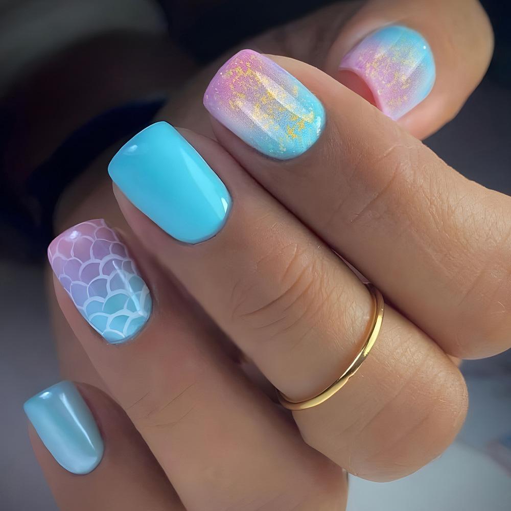 24Pz Unghie Finte Quadrato Medio Estate Unghie Press-On Unghie Acriliche Moda Gradiente Glitter Scaglie di Pesce Pattern Unghie Finte Manicure Per Donne