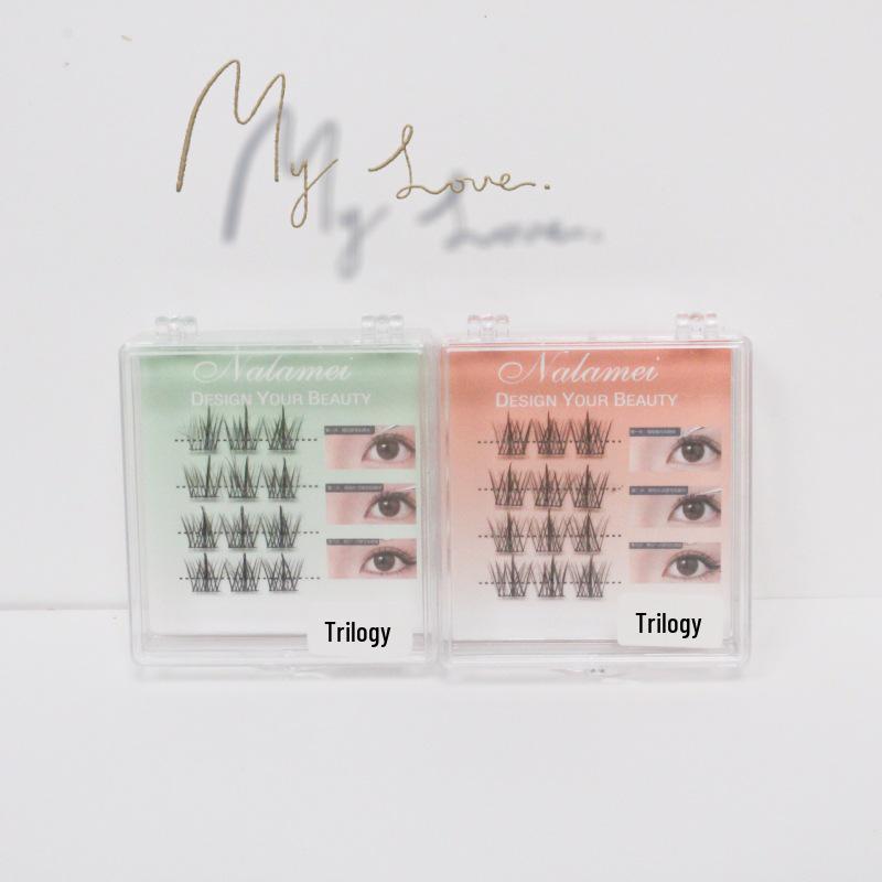 

Luxury Double-Pointed Manga Cute Eyelashes with Segment Design and Ultra-Fine Black Stem. Random Color