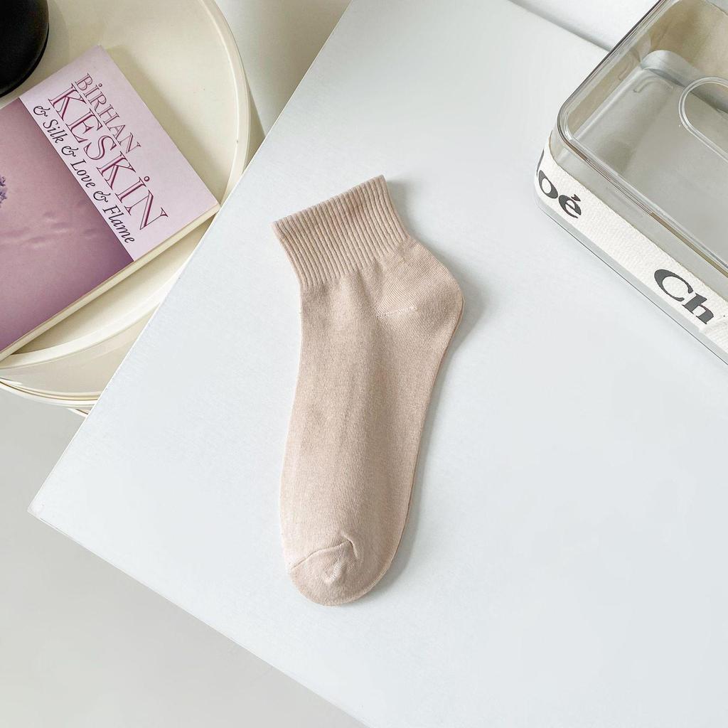 Morandi Color Mid-Tube Sportsocken aus Baumwolle für Damen: Trendy Unifarben für Studium und Freizeit.