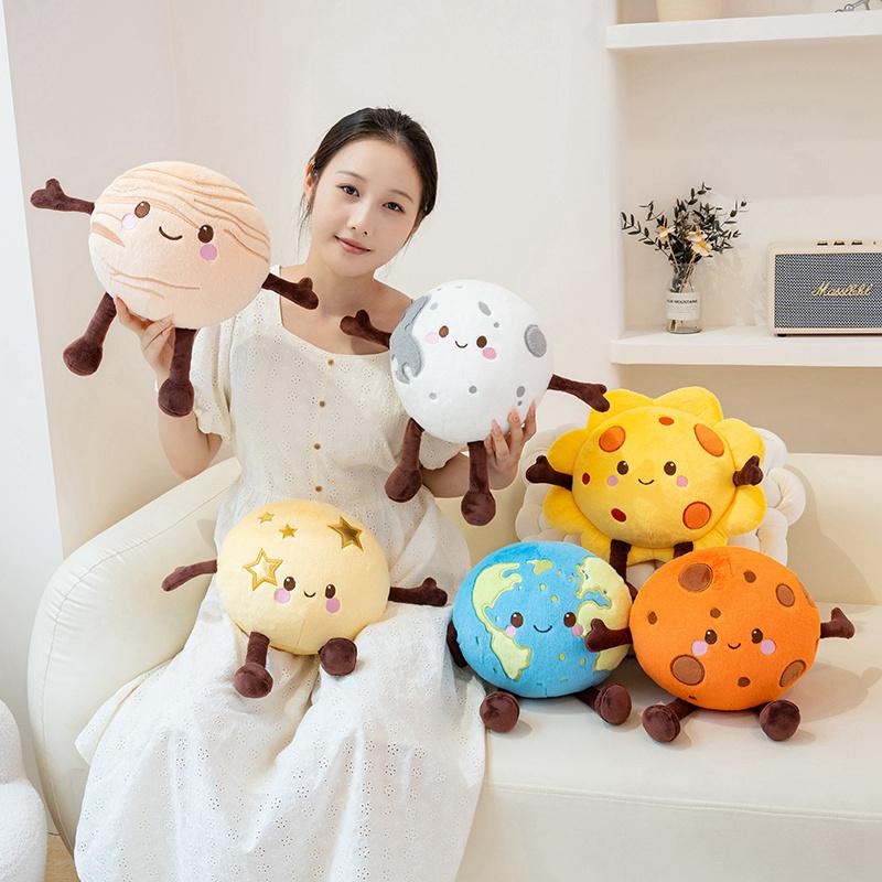 Hot Sale Cute Earth Moon Sun Mars Venus Saturn Plush Toys Soft Stuffed Planet Pendnat Doll Kawaii Keychain Bags Decor Funny Gift