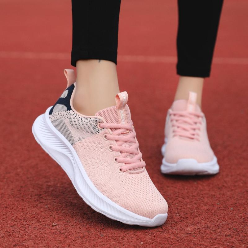 Knitted Women's Running Shoes Light Breathable Casual Sports Shoes Girls Leisure Sneakers Mesh Jogging Traveling Shoes