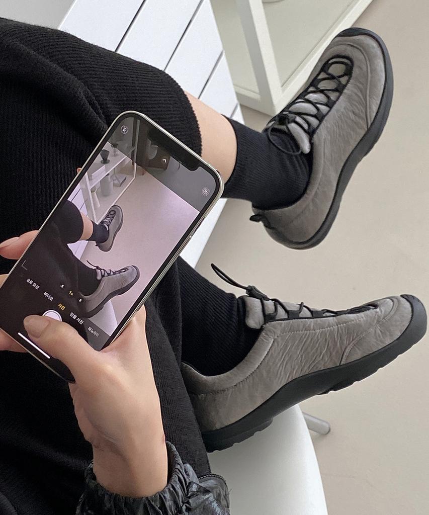 Moodnple Slogan Asymmetrical Sneakers Tightening Strap Unique Material 2 Colors
