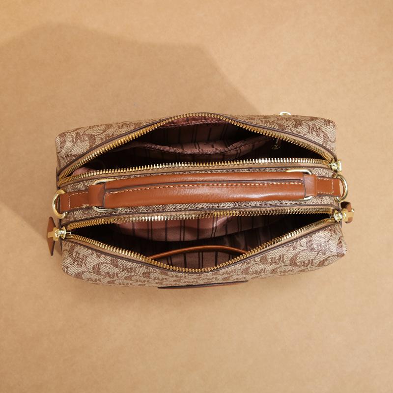 Bags Large-capacity Women's 2025 New Fashion Women's Bags Niche High-end Single Shoulder Messenger Bags Small Square Bags Portable Tide