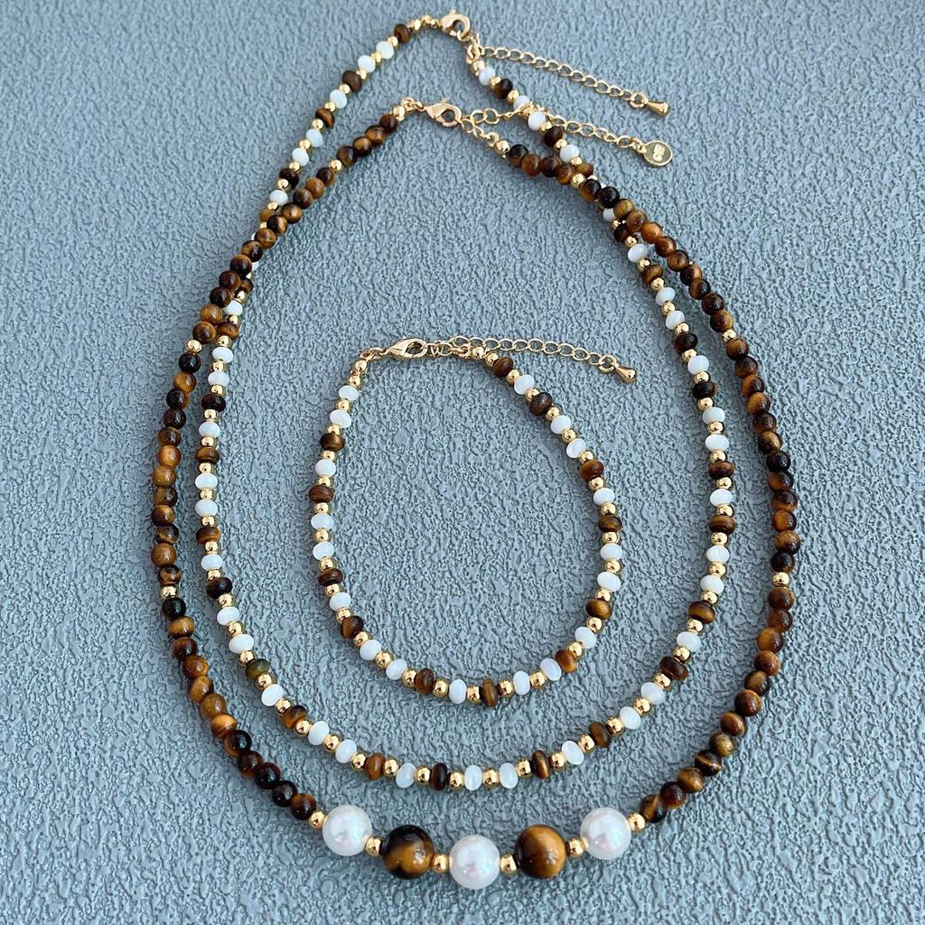 Tiger Eye & Mother-of-Pearl Beaded Choker Necklace for Women - Elegant Clavicle Chain with a Sweet & Cool High-End Style.