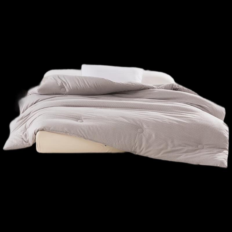 

Muji Classic Stripe Thermostatic Soy Fiber Quilt