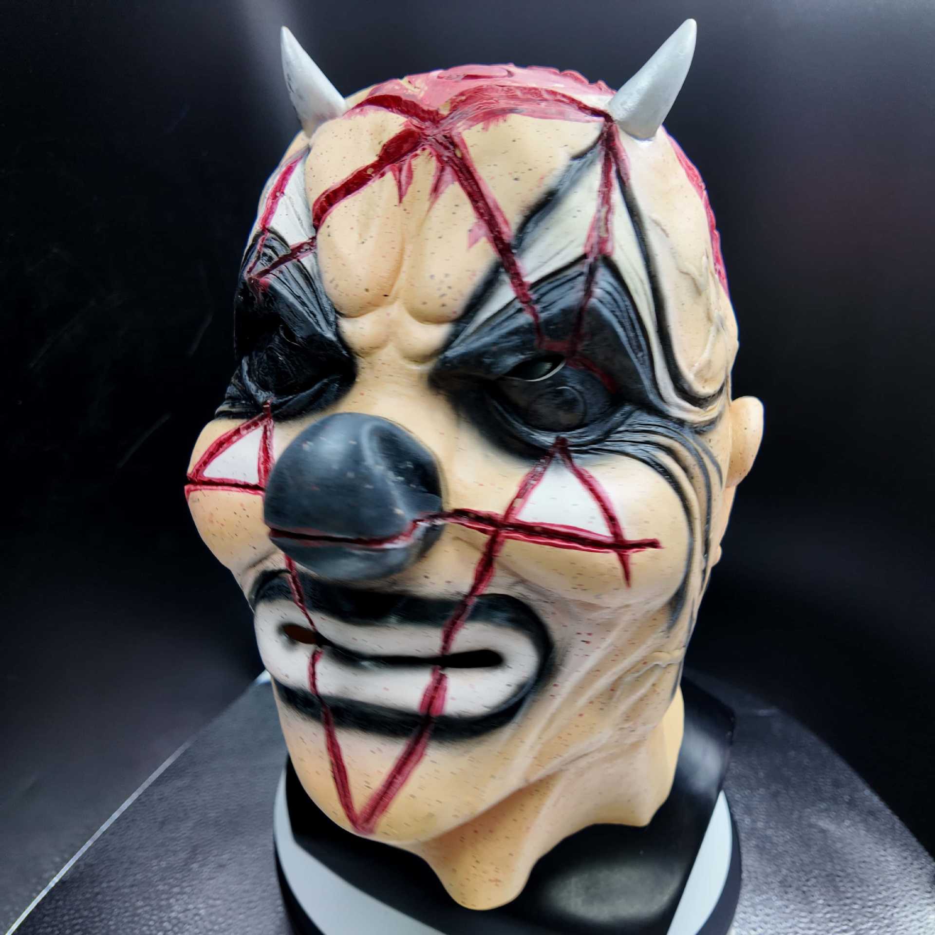 

Free labeling and quality inspection for film and television costume performance knot masks and headgear Slipknot mask