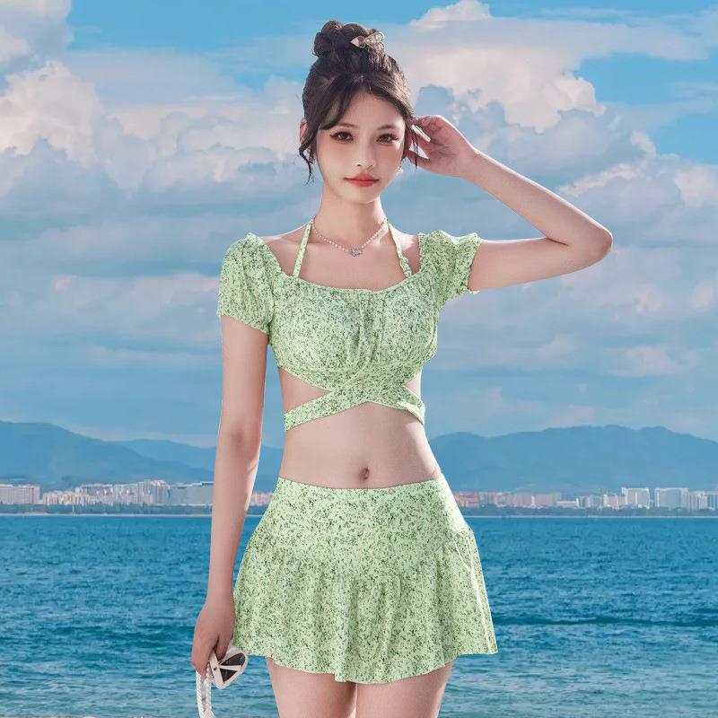 2024 Fresh Fairy Floral Japanese Push-Up Two-Piece Swimsuit for Women