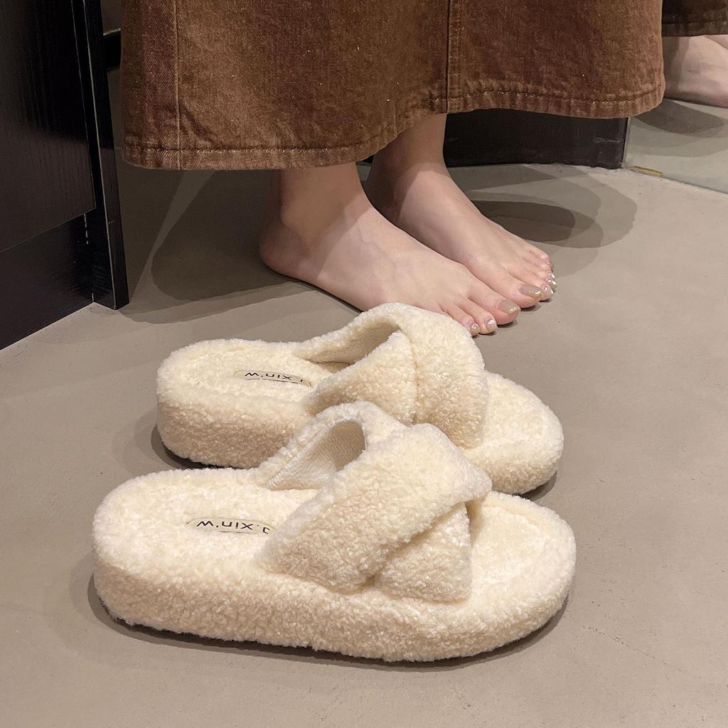 Round Head Thick-soled Fluffy Slippers Women's Outer Wear 2025 Autumn and Winter New Cotton Slippers Fashionable Solid Color One-word Slippers